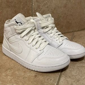 Nike Jordan 1
